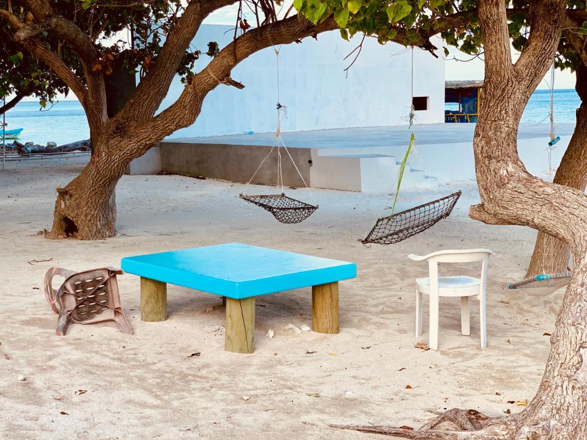 Ilaa Beach Maldives Hotel Gulhi Kültér fotó
